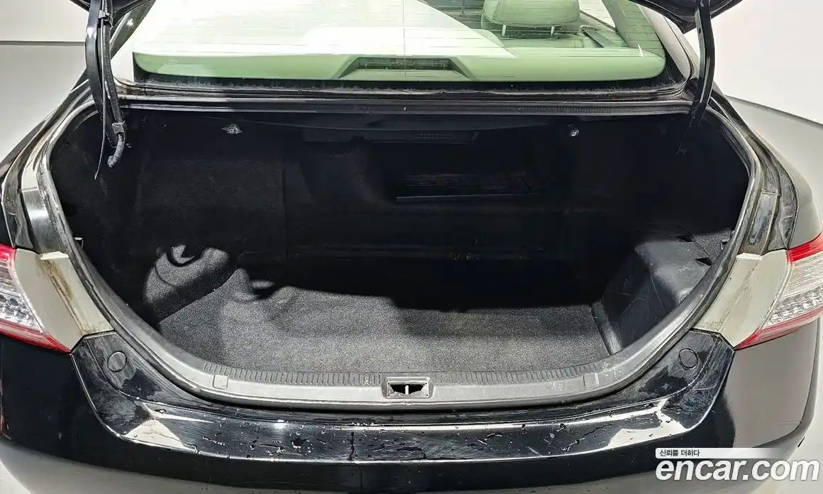 Toyota Camry 2011 2.4 Автомат в Москве № 228796, фото 10