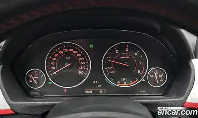 BMW 3-Series 2015 2.0 Автомат в Москве № 229245, миниатюра 2