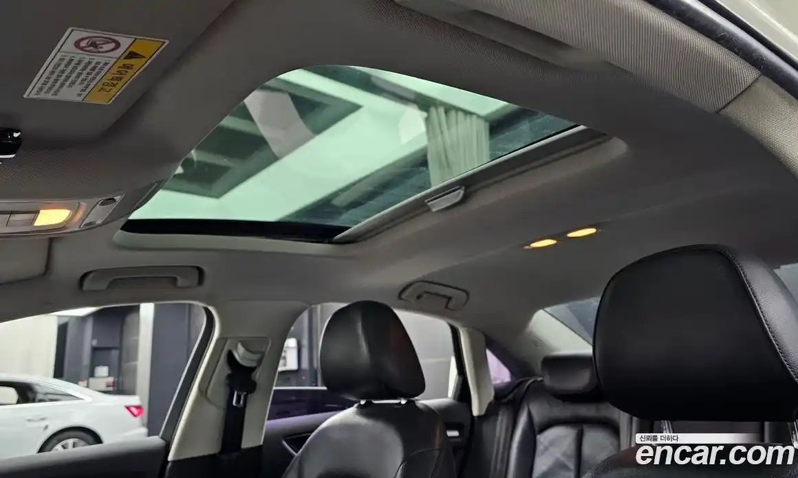 Audi A3 2015 2.0 Автомат в Москве № 229395, фото 13