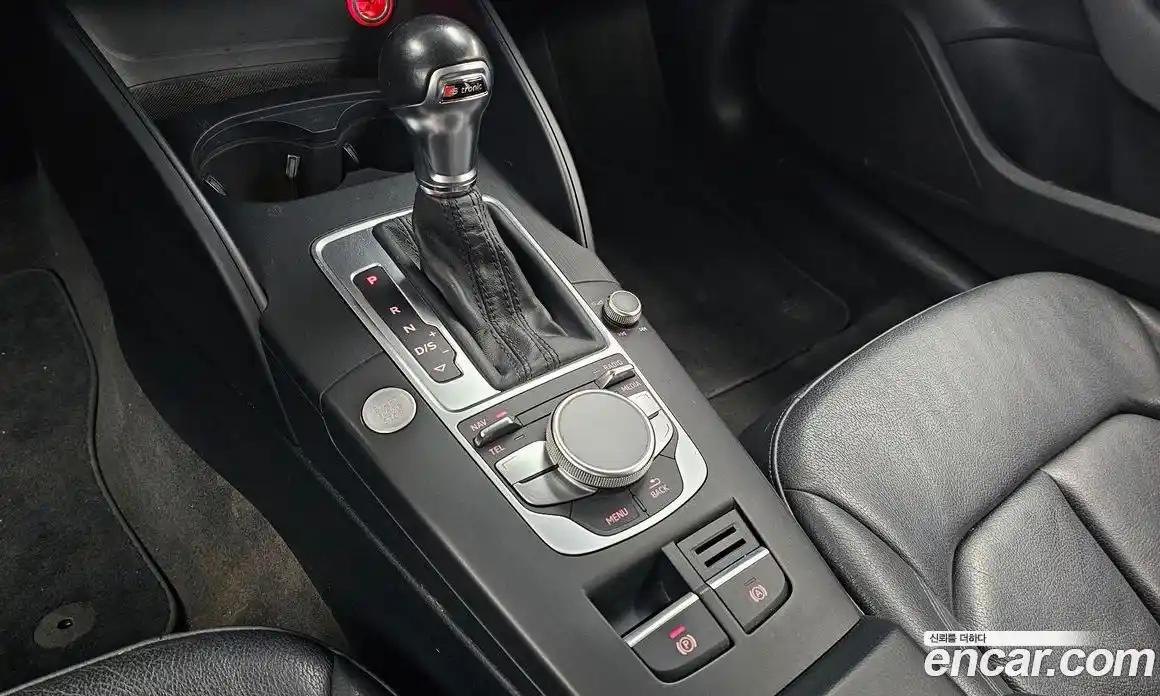 Audi A3 2015 2.0 Автомат в Москве № 229395, фото 20