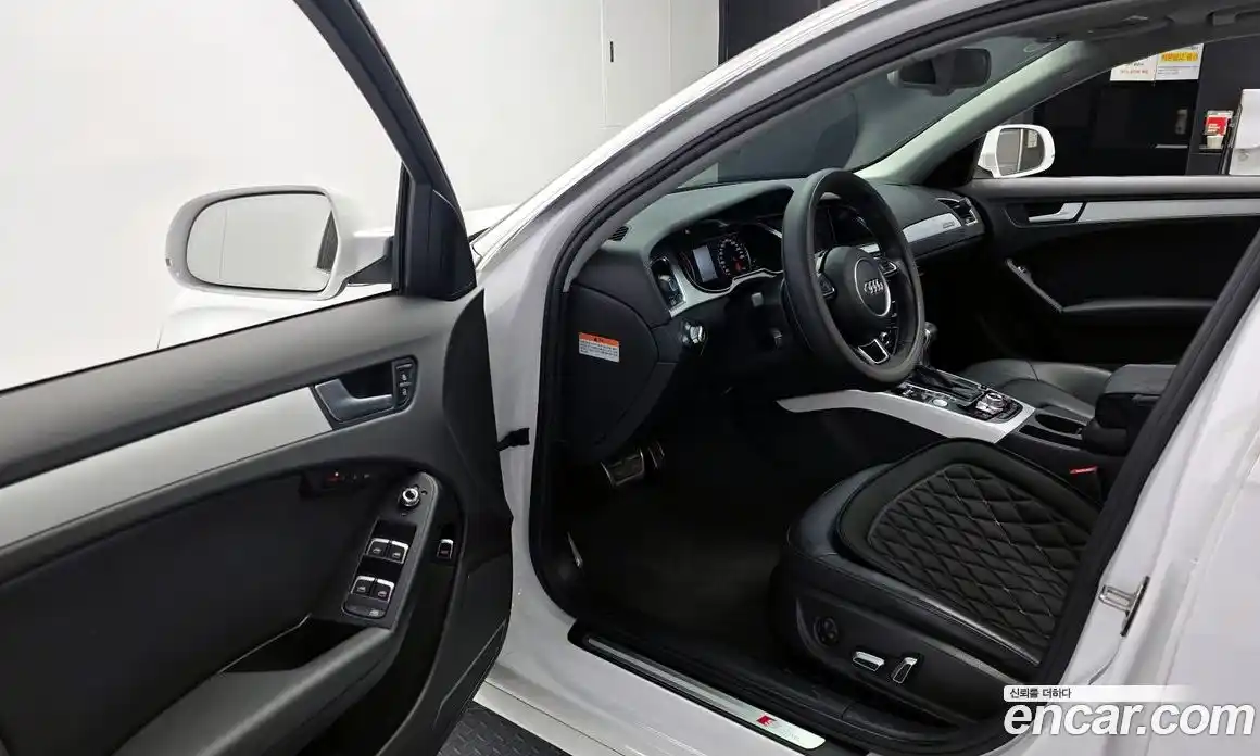 Audi A4 2015 2.0 Автомат в Москве № 229830, фото 15