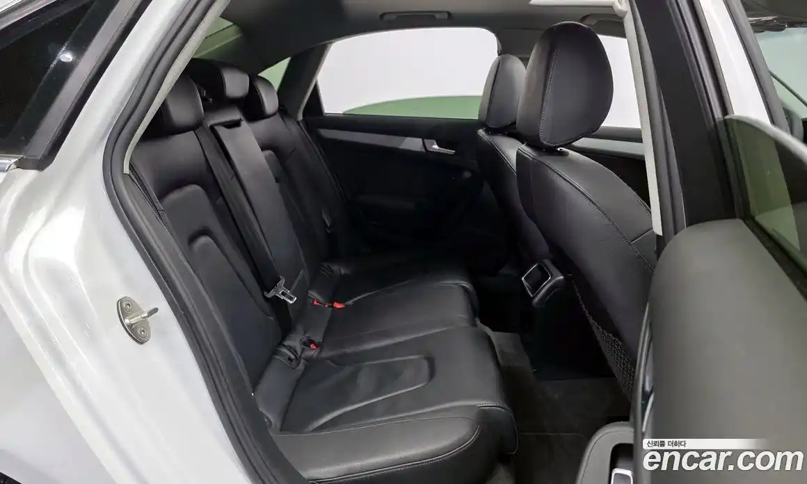 Audi A4 2015 2.0 Автомат в Москве № 229830, фото 16