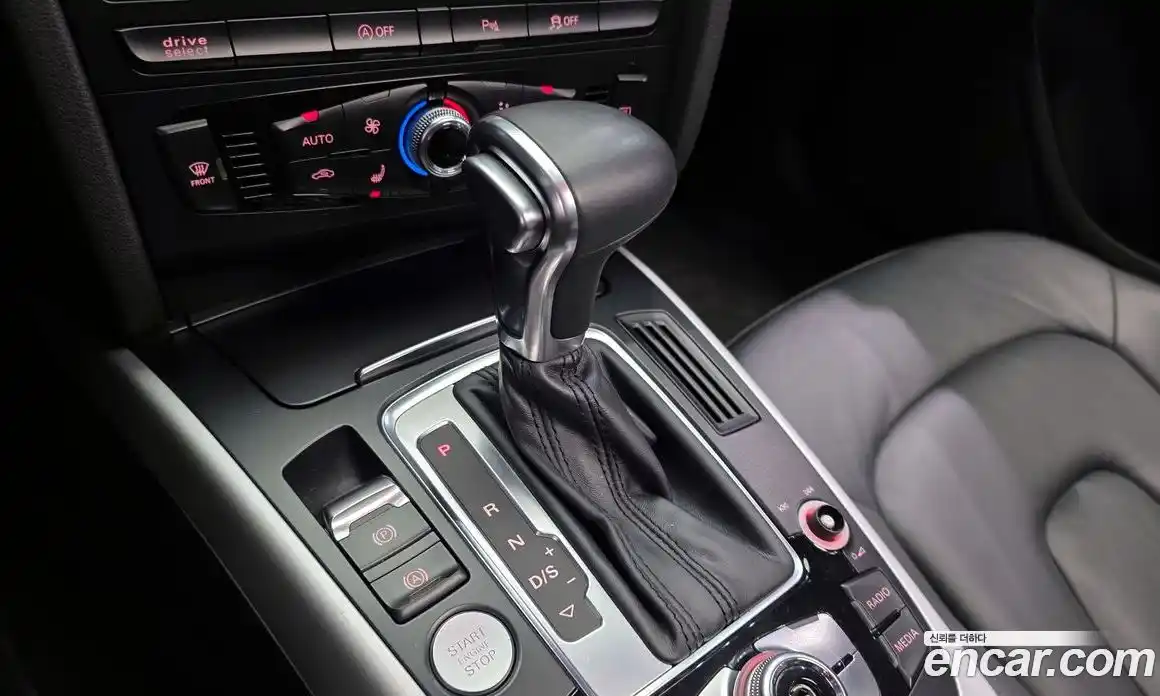 Audi A4 2015 2.0 Автомат в Москве № 229830, фото 4