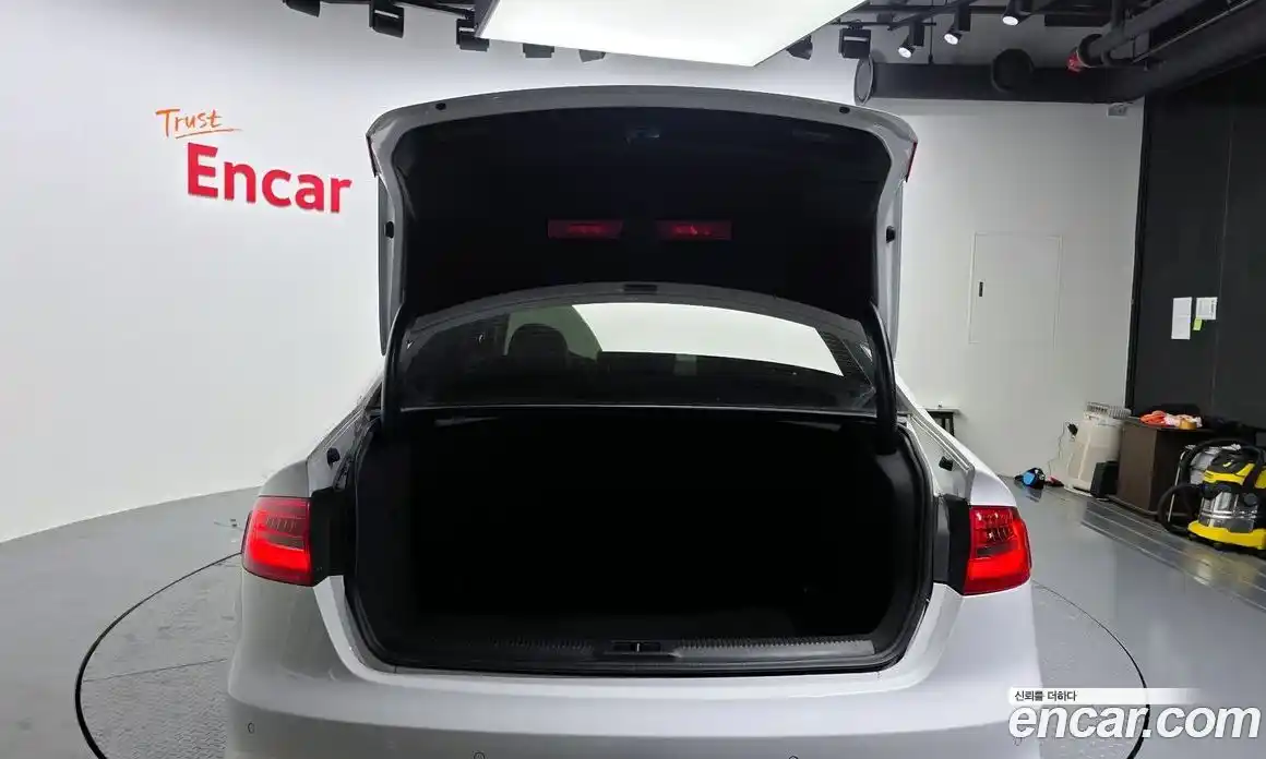 Audi A4 2015 2.0 Автомат в Москве № 229830, фото 6