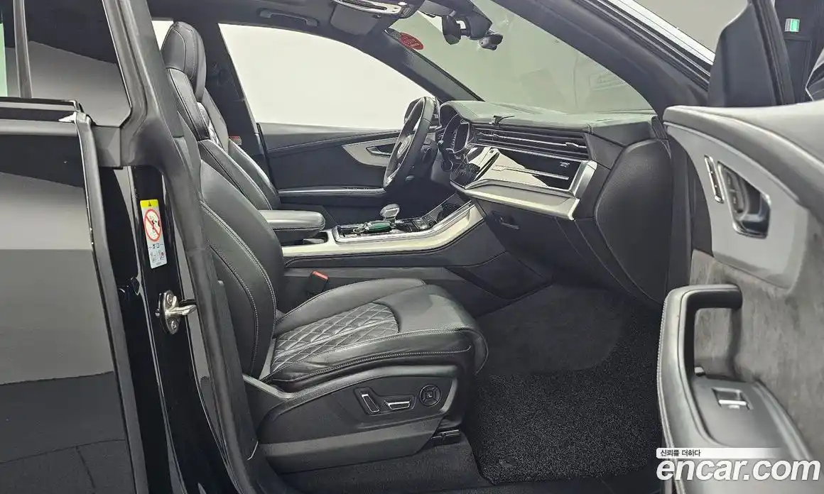 Audi Q8 2022 3.0 Автомат в Москве № 229862, фото 16