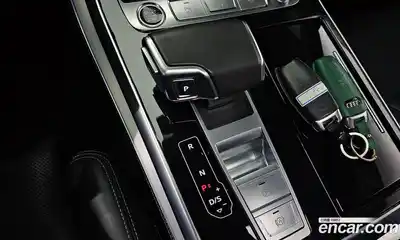 Audi Q8 2022 3.0 Автомат в Москве № 229862, миниатюра 8