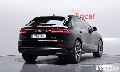 Audi Q8 2022 3.0 Автомат в Москве № 229862, миниатюра 10