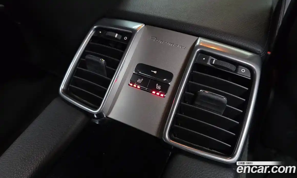 Porsche Panamera 2011 3.6 Автомат в Москве № 230989, фото 14