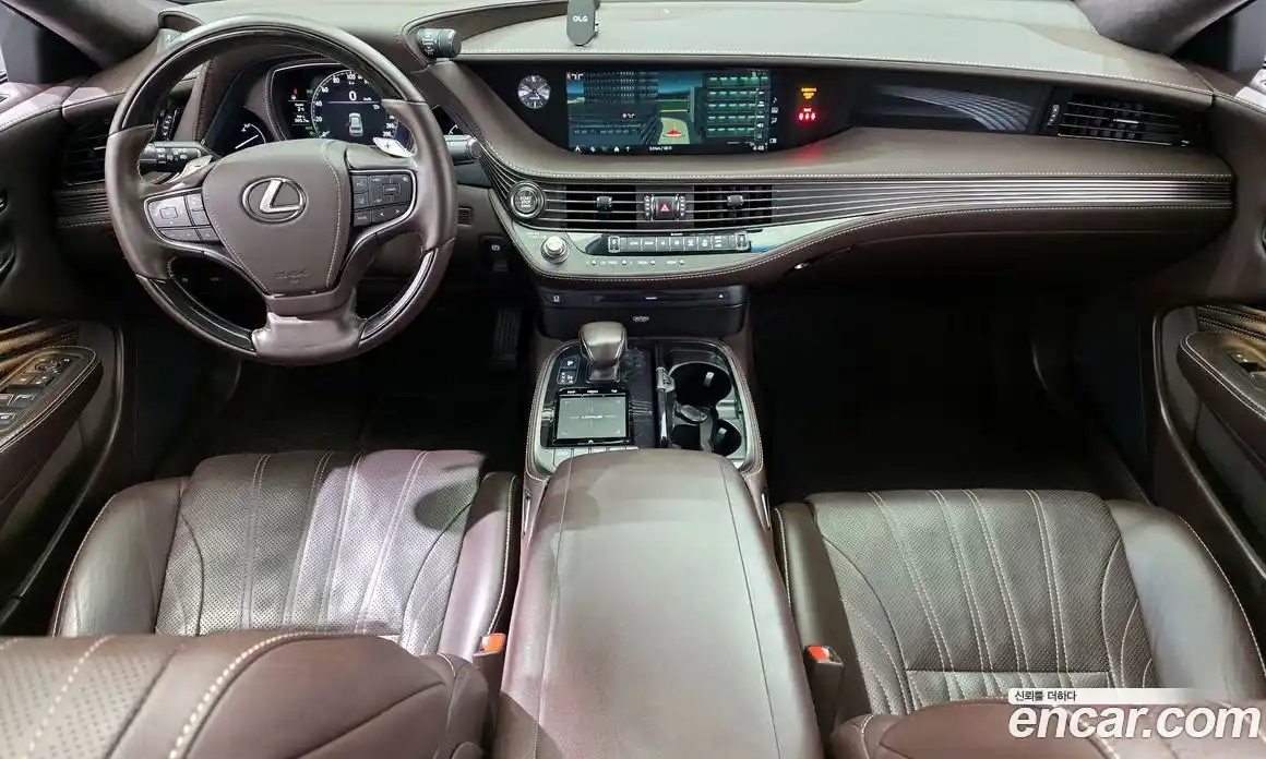 Lexus LS 2018 3.4 Автомат в Москве № 232040, фото 19