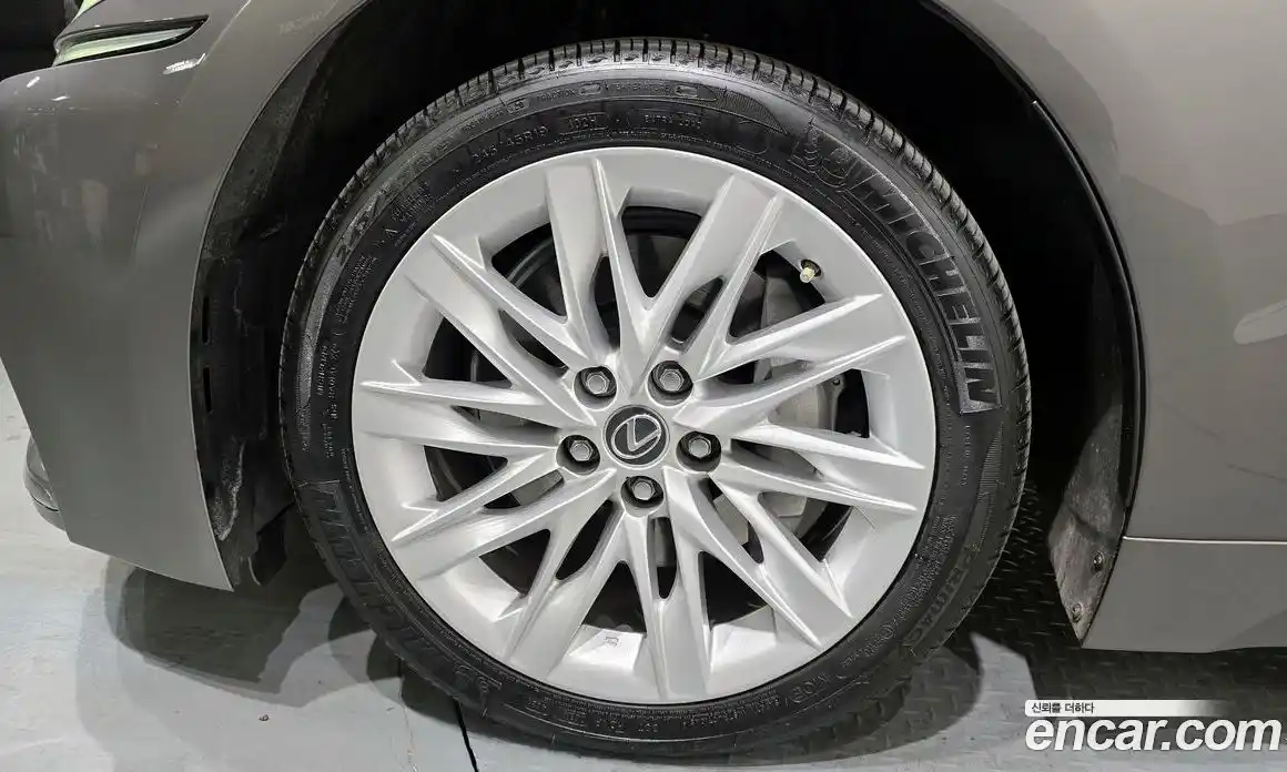 Lexus LS 2018 3.4 Автомат в Москве № 232040, фото 5