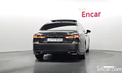 Lexus LS 2018 3.4 Автомат в Москве № 232040, миниатюра 7