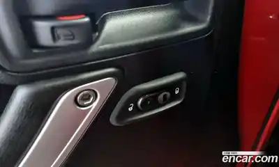 Jeep Wrangler 2012 2.8 Автомат в Москве № 232671, миниатюра 3