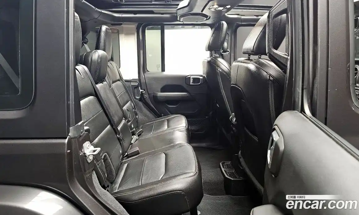 Jeep Wrangler 2021 2.0 Автомат в Москве № 232699, фото 6