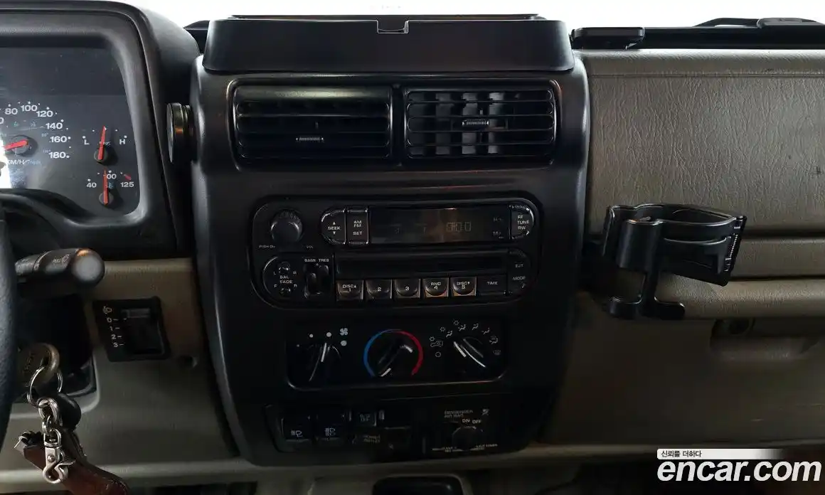 Jeep Wrangler 2003 4.0 Автомат в Москве № 232769, фото 7