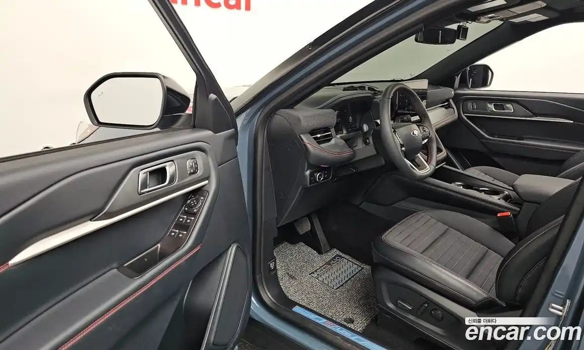 Ford Explorer 2025 2.3 Автомат в Москве № 233007, фото 13