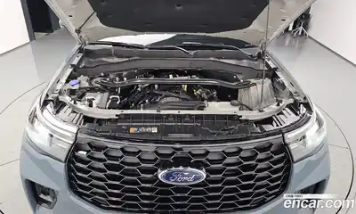 Ford Explorer 2025 2.3 Автомат в Москве № 233007, миниатюра 10