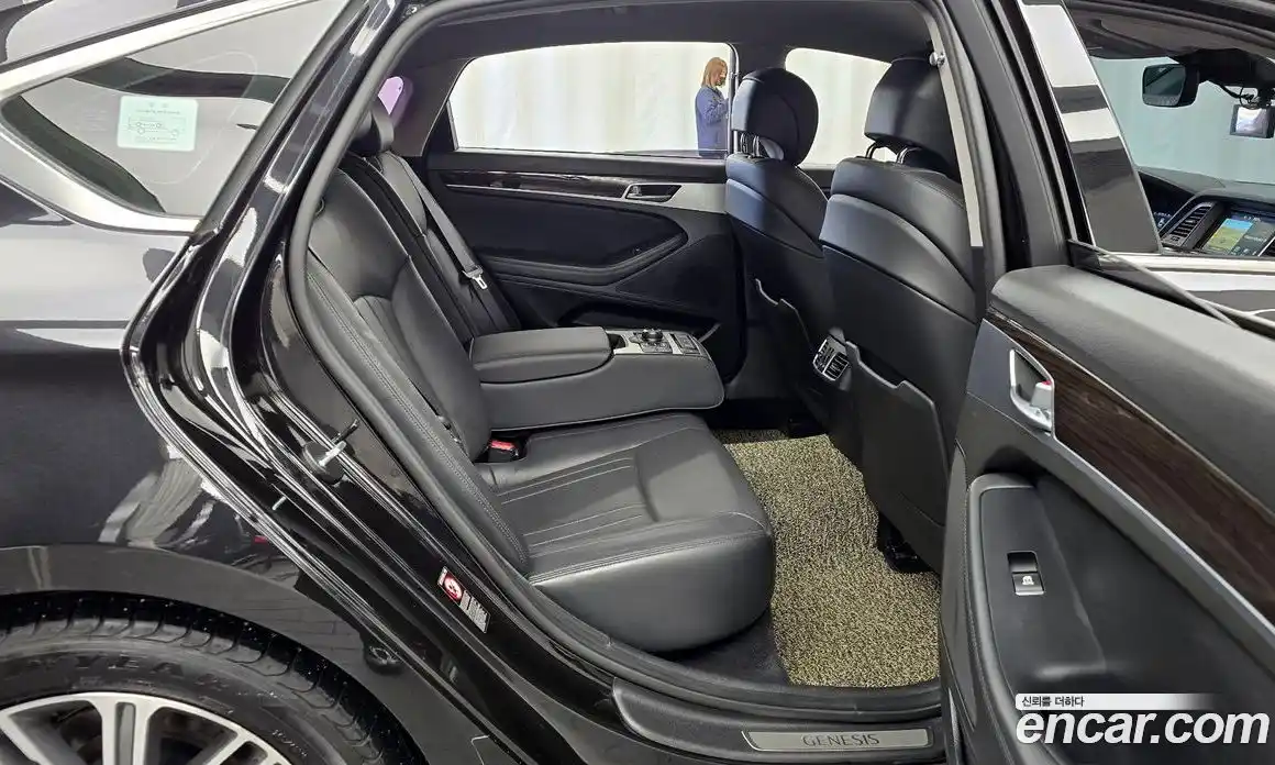 Genesis G80 2018 3.3 Автомат в Москве № 23383, фото 6