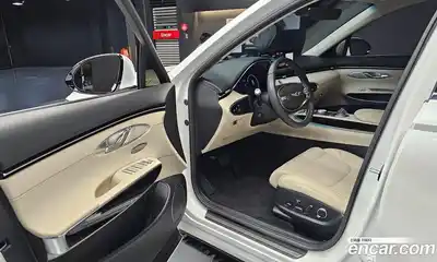 Genesis GV70 2024 2.5 Автомат в Москве № 24422, миниатюра 11