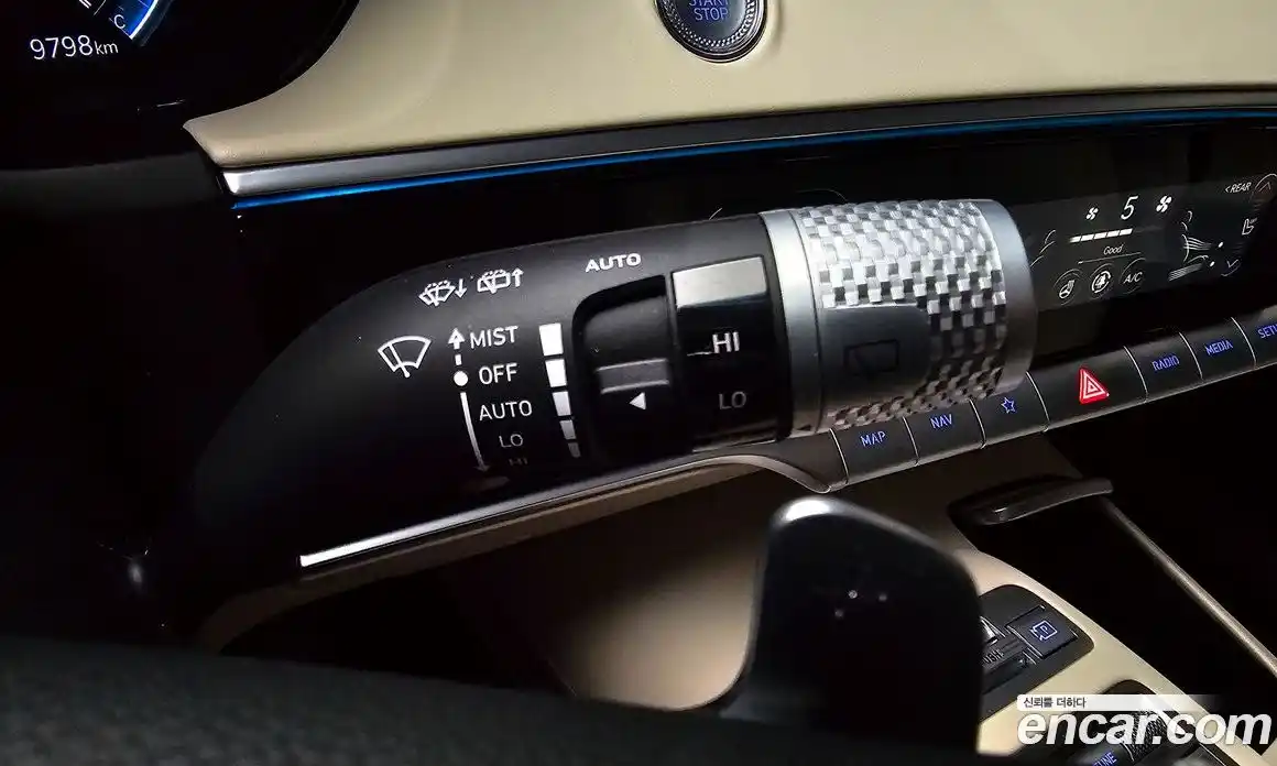 Genesis GV70 2024 2.5 Автомат в Москве № 24422, фото 14