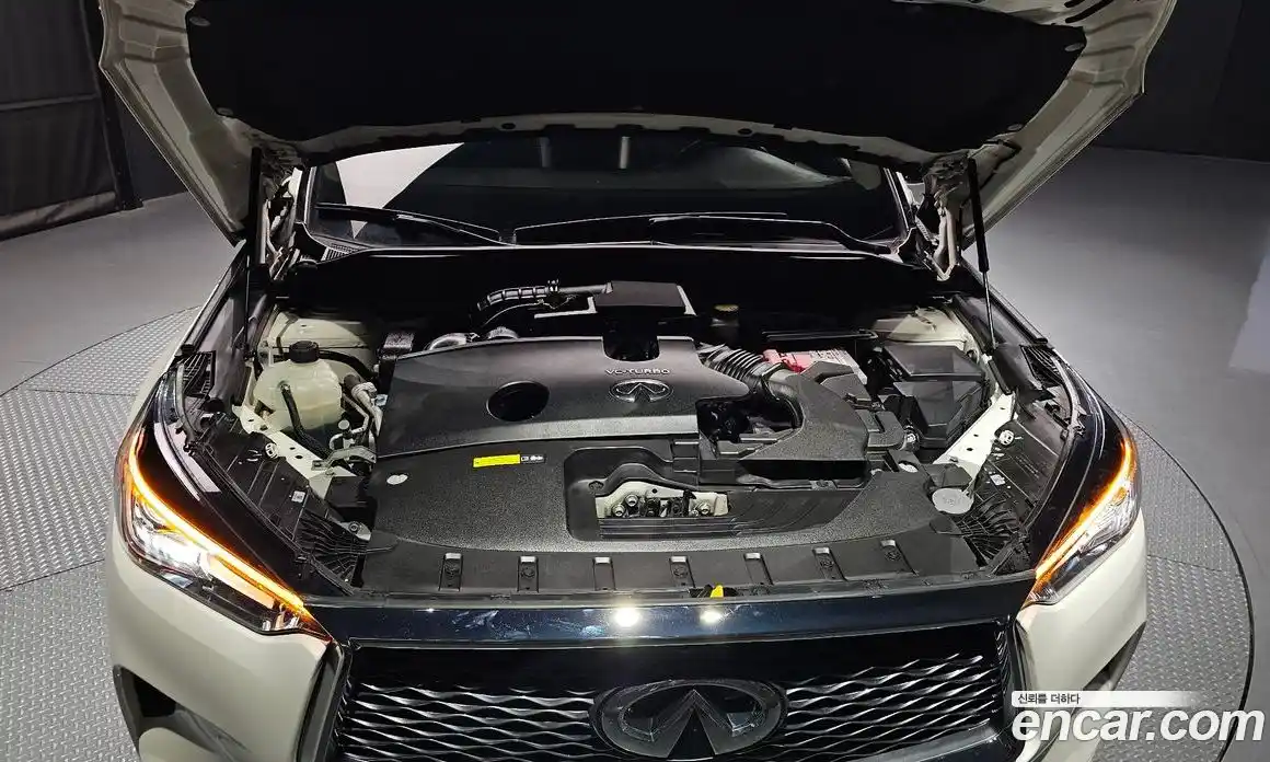 Infiniti QX50 2019 2.0 Автомат в Москве № 244808, фото 17