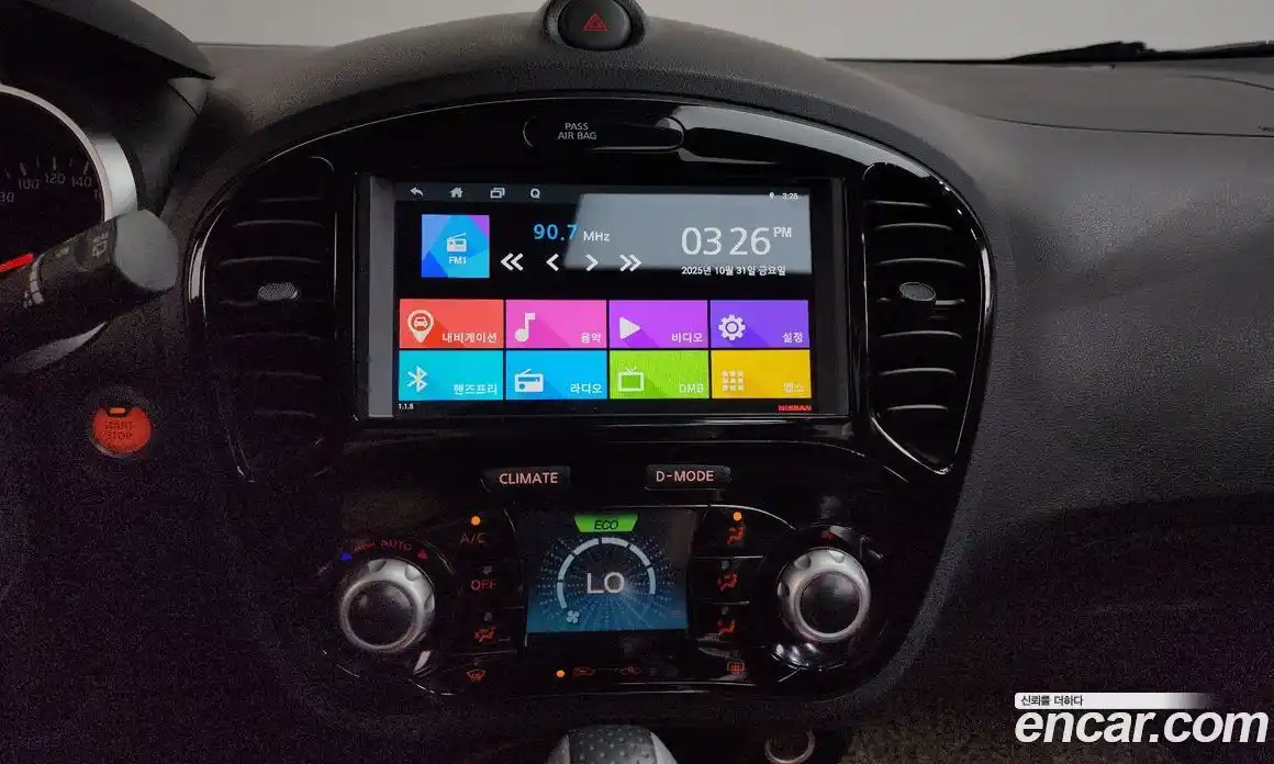 Nissan Juke 2017 1.6 Автомат в Москве № 248721, фото 11