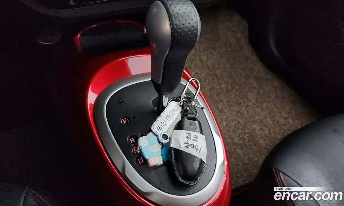 Nissan Juke 2017 1.6 Автомат в Москве № 248721, фото 17