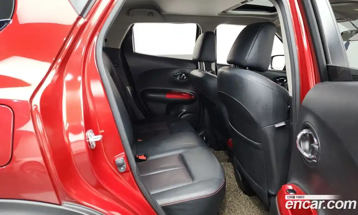 Nissan Juke 2017 1.6 Автомат в Москве № 248721, фото 18