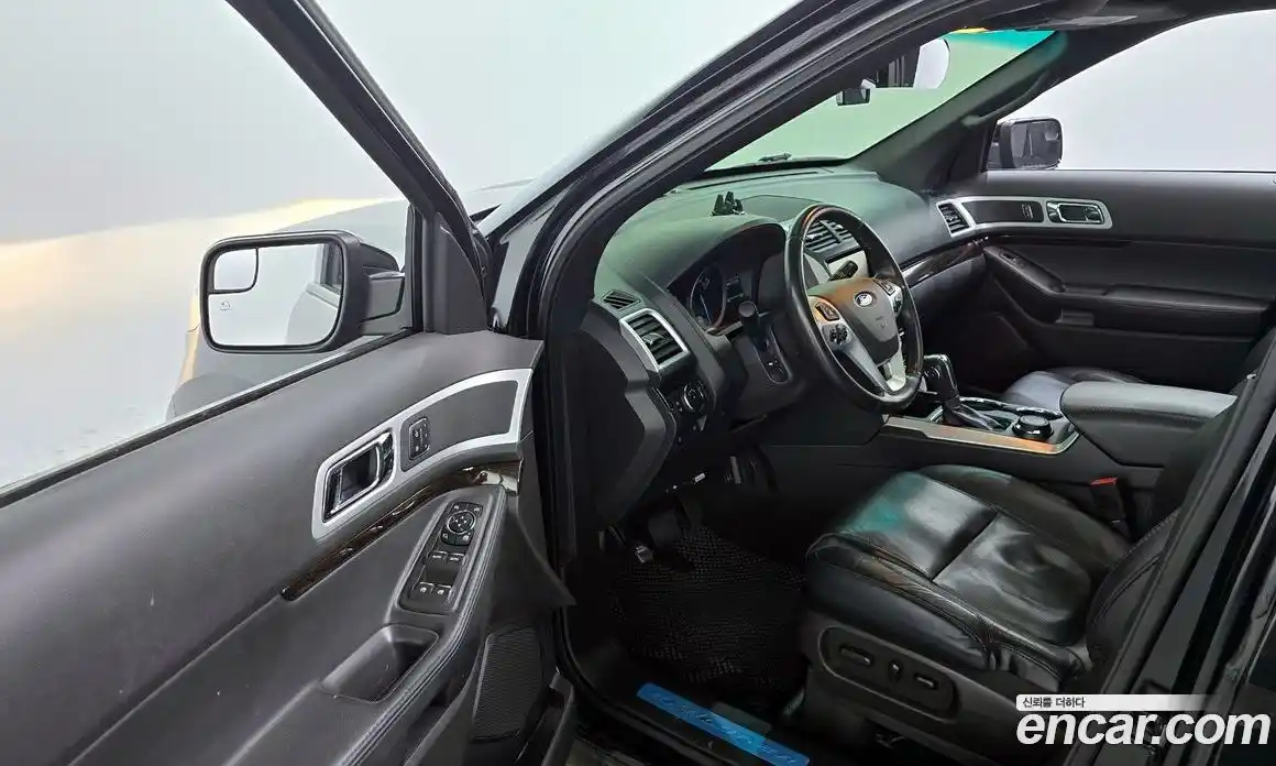 Ford Explorer 2015 3.5 Автомат в Москве № 249321, фото 1