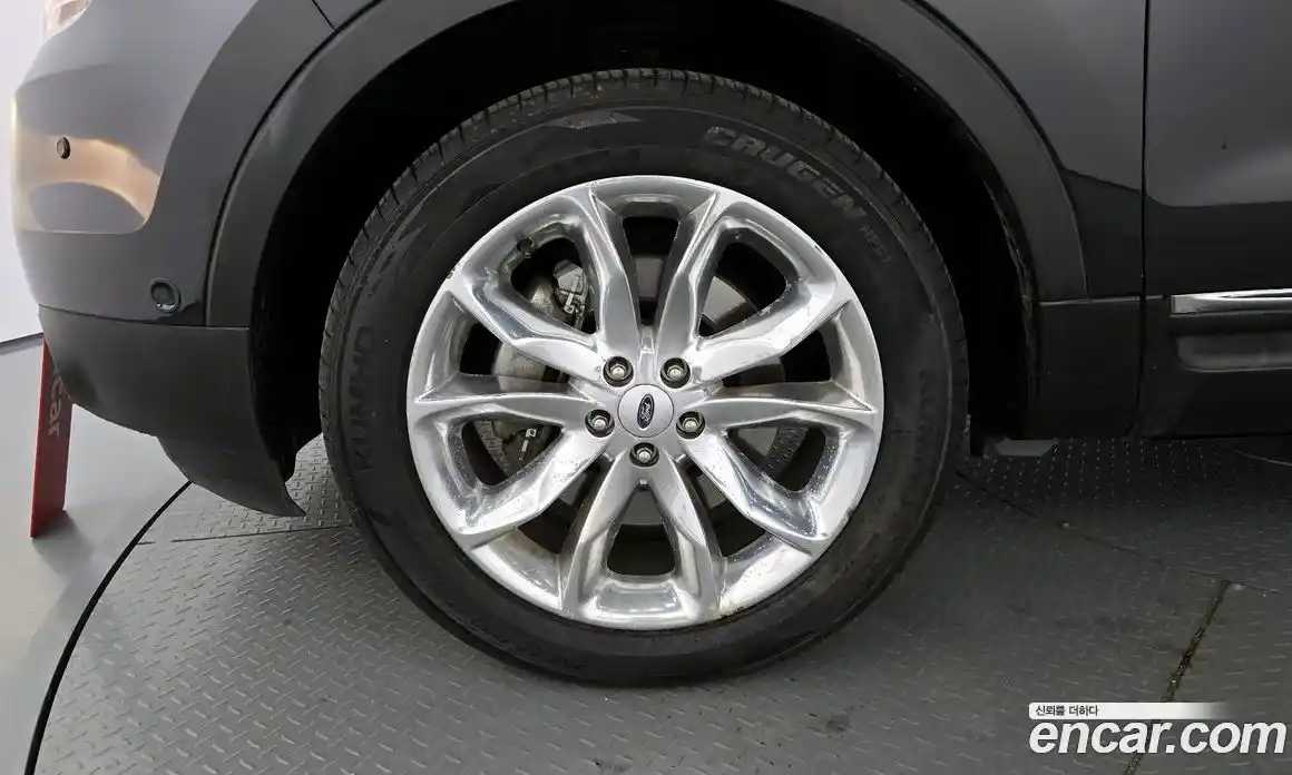 Ford Explorer 2015 3.5 Автомат в Москве № 249321, фото 18