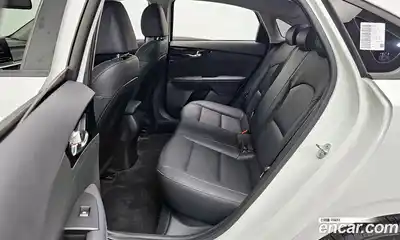 Kia K3 2024 1.6 Автомат в Москве № 250416, миниатюра 6