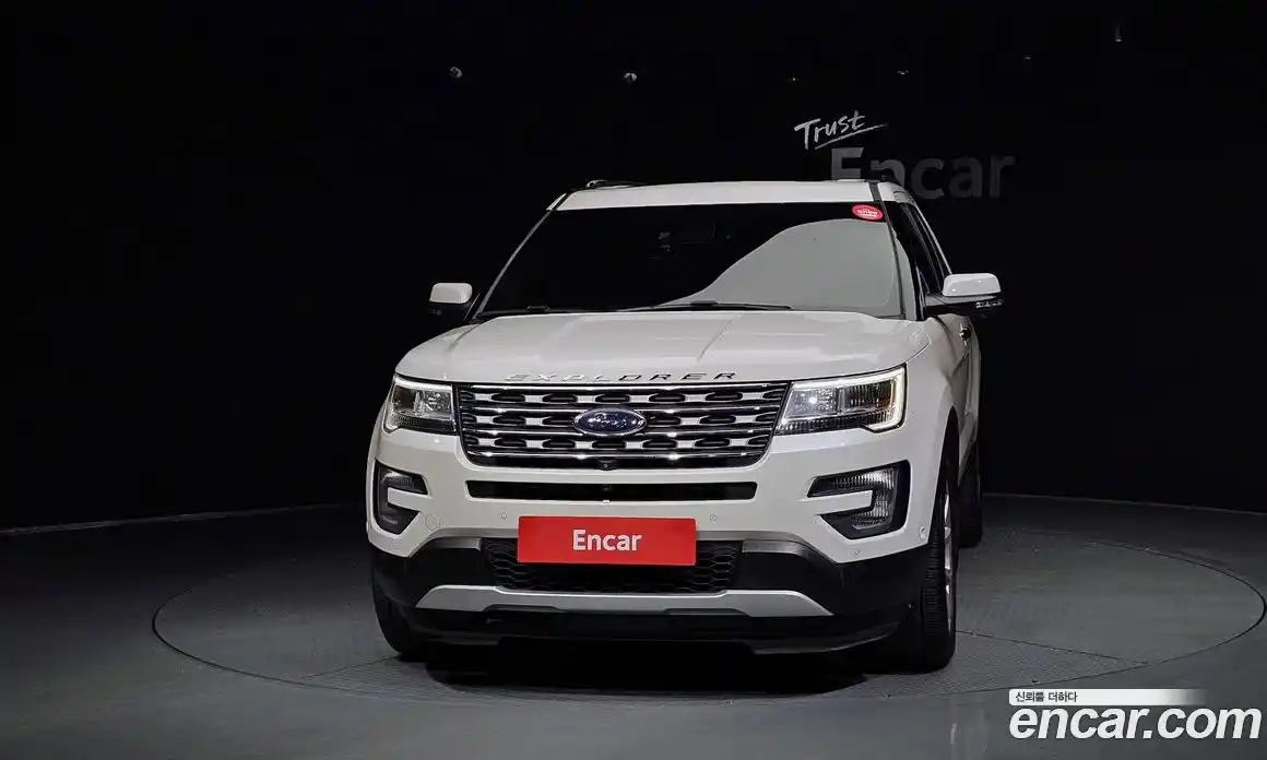 Ford Explorer 2017 2.3 Автомат в Москве № 255558, фото 18
