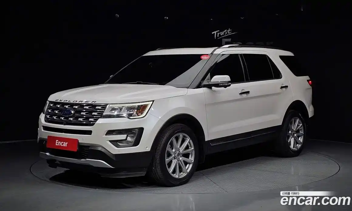 Ford Explorer 2017 2.3 Автомат в Москве № 255558, фото 4