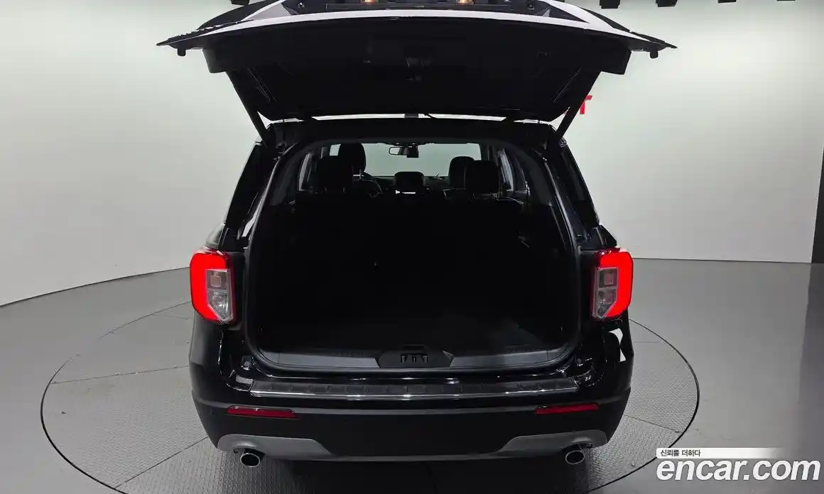 Ford Explorer 2020 2.3 Автомат в Москве № 255663, фото 4