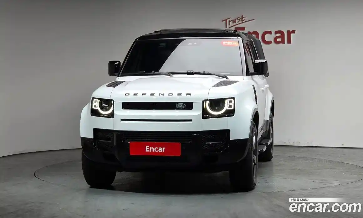 Land Rover Defender 2024 2.0 Автомат в Москве № 271167, фото 6