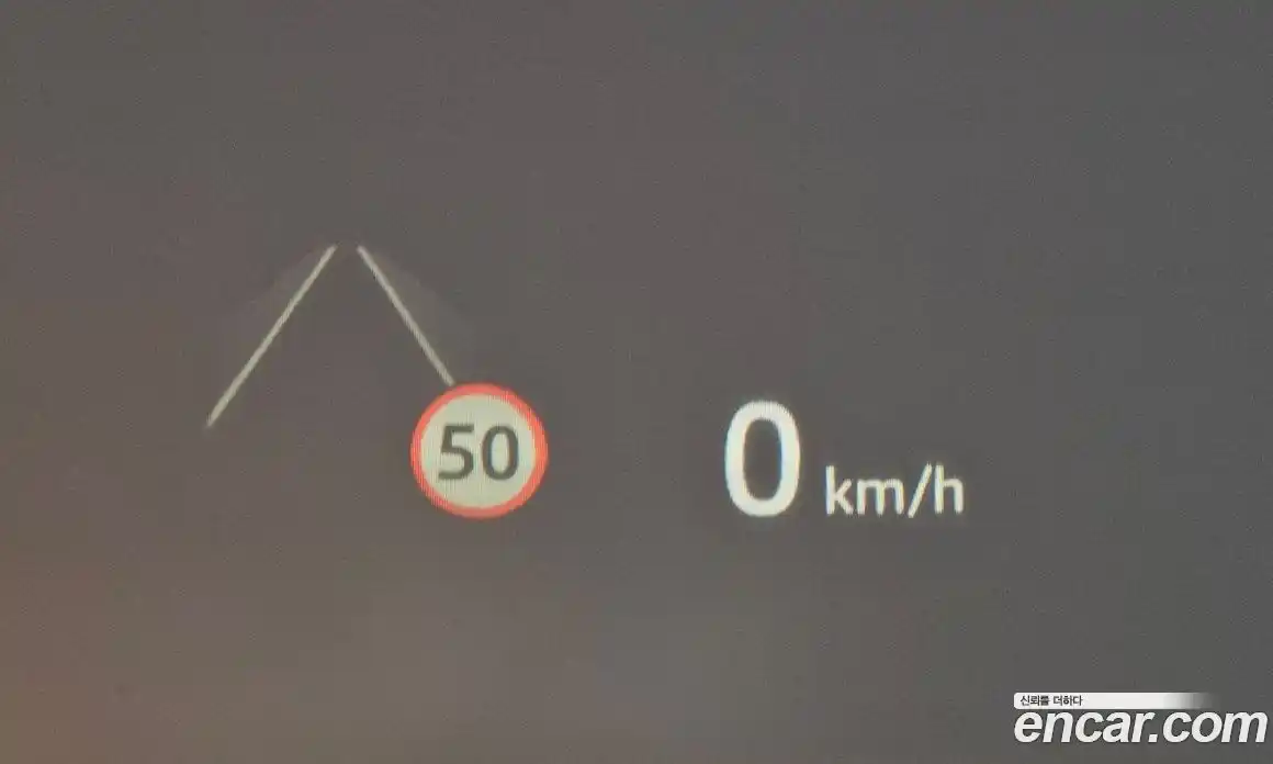 Land Rover Defender 2024 2.0 Автомат в Москве № 271167, фото 7