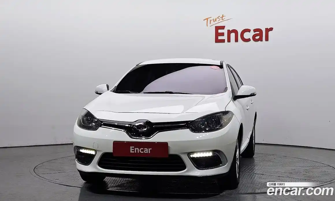 Renault SM3 2017 1.6 Автомат в Москве № 274744, фото 14