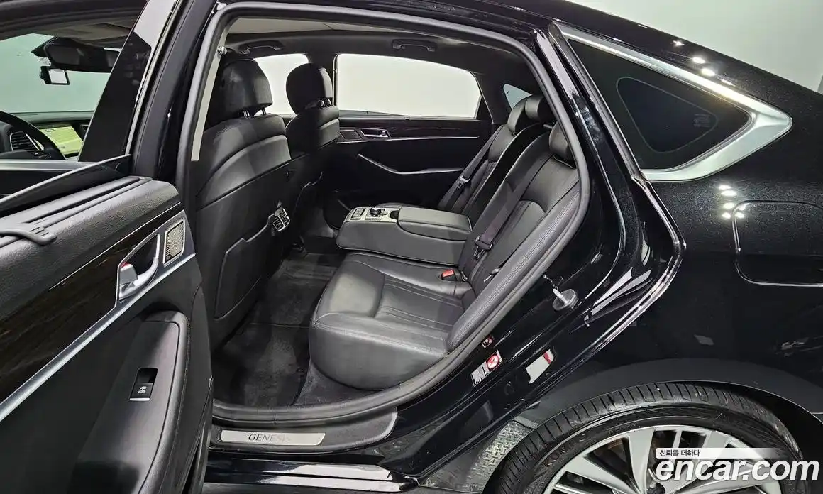 Genesis G80 2017 3.3 Автомат в Москве № 27899, фото 18
