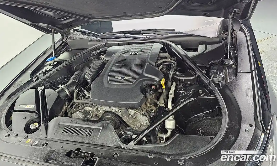 Genesis G80 2017 3.3 Автомат в Москве № 27899, фото 9