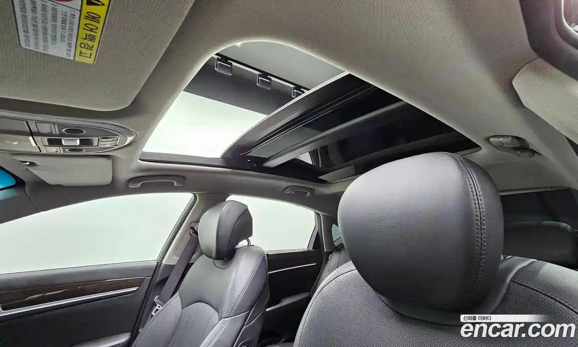 Genesis G80 2017 3.3 Автомат в Москве № 27899, фото 10