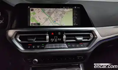 BMW 3-Series 2021 2.0 Автомат в Москве № 280236, миниатюра 2