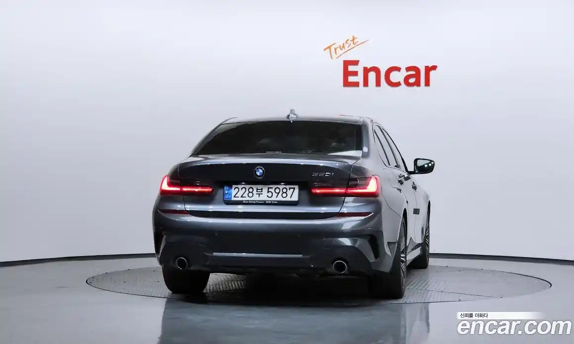 BMW 3-Series 2021 2.0 Автомат в Москве № 280236, фото 9