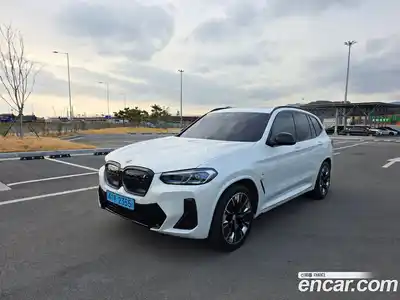 BMW iX3 2023 Автомат в Москве № 280355, миниатюра 2