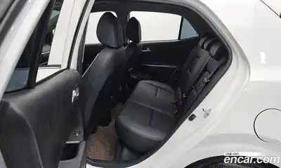 Kia Morning 2024 1.0 Автомат в Москве № 286037, миниатюра 11