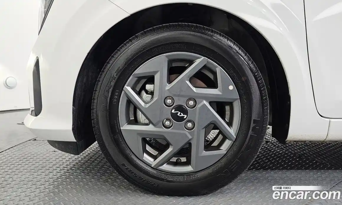 Kia Morning 2024 1.0 Автомат в Москве № 286037, фото 7