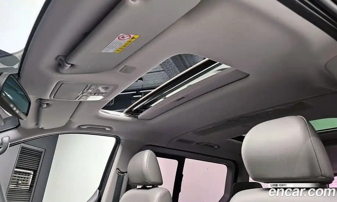 Hyundai Starex 2016 2.5 Автомат в Москве № 2884, фото 1