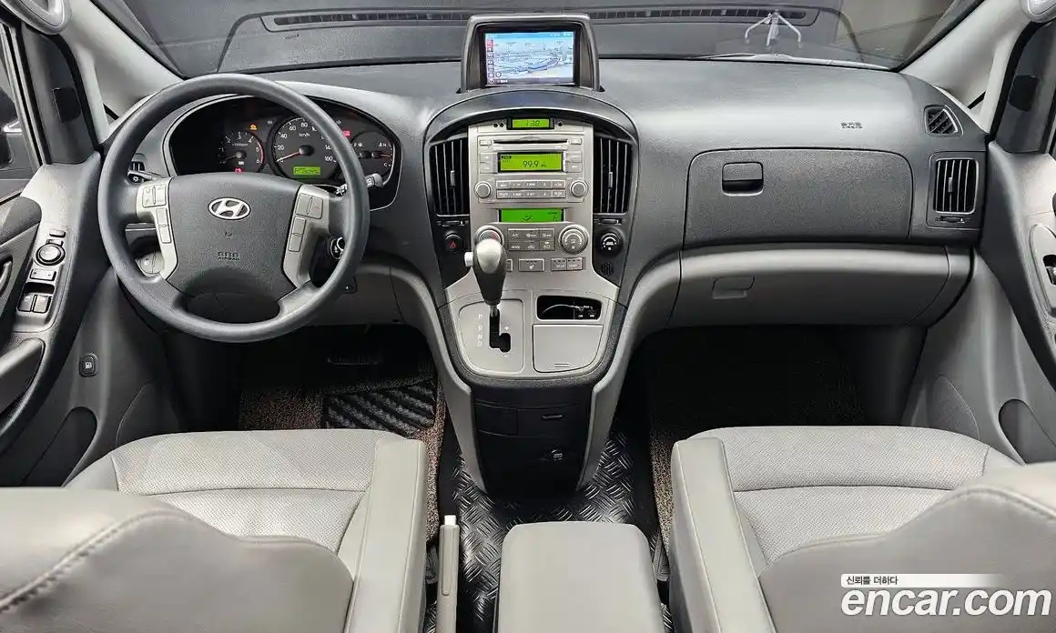Hyundai Starex 2016 2.5 Автомат в Москве № 2884, фото 11