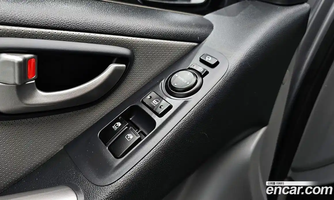 Hyundai Starex 2016 2.5 Автомат в Москве № 2884, фото 18