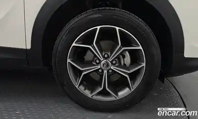 SsangYong Korando 2021 1.5 Автомат в Москве № 290686, миниатюра 8