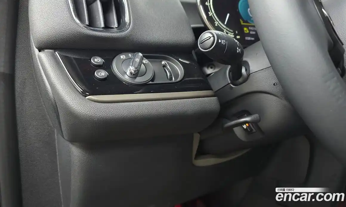 Mini Countryman 2023 1.5 Автомат в Москве № 299443, фото 9