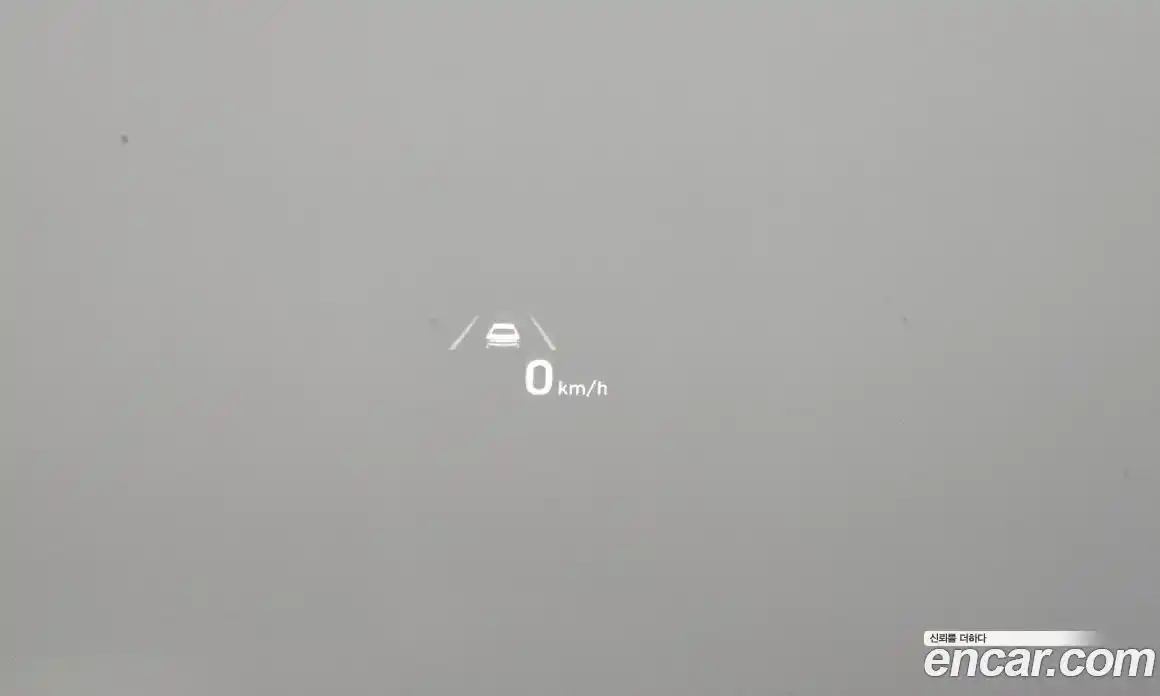 Hyundai Sonata 2023 2.0 Автомат в Москве № 303726, фото 17